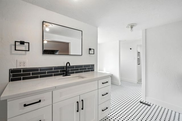 2420 W Maxwell Ave, Spokane, WA 99201