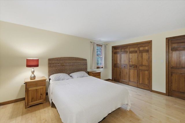 16 Lakeview Way, Auburn, NH 03032