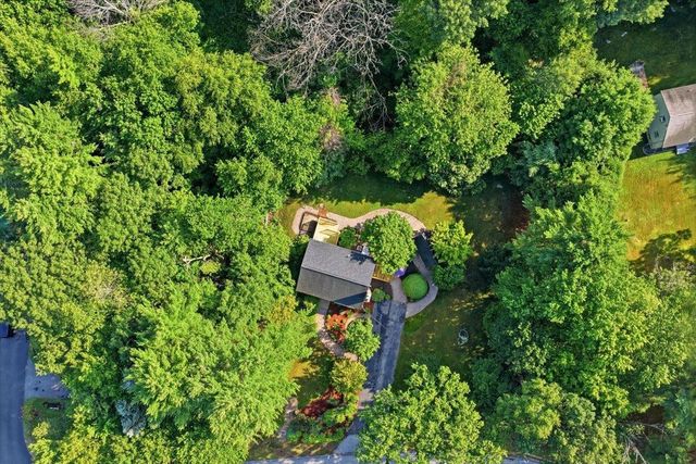 16 Lakeview Way, Auburn, NH 03032
