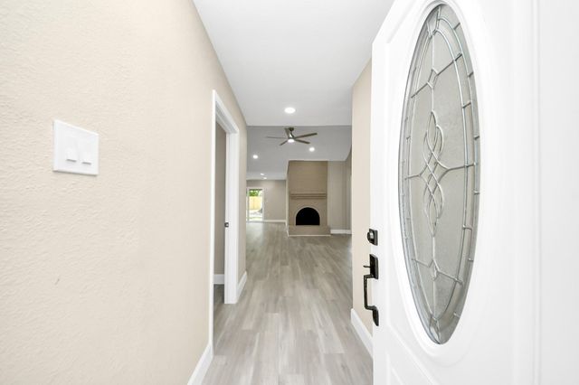 4703 Quail Hollow Drive, Baytown, TX 77521
