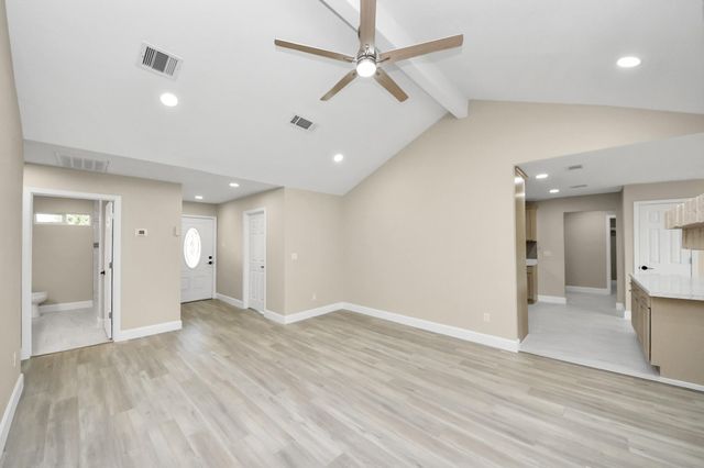 4703 Quail Hollow Drive, Baytown, TX 77521