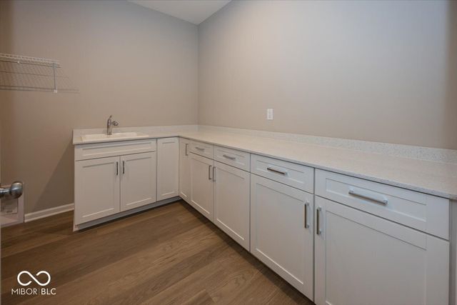 1960 Delp Court, Avon, IN 46123