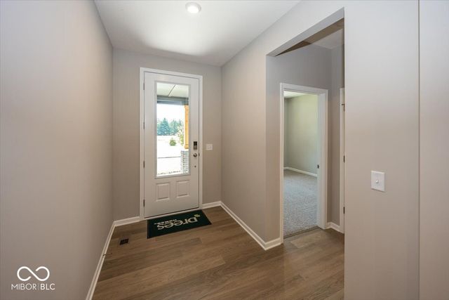 1960 Delp Court, Avon, IN 46123