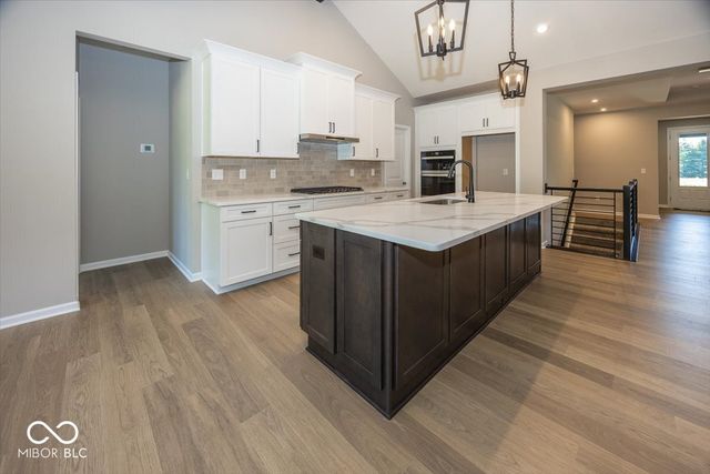 1960 Delp Court, Avon, IN 46123