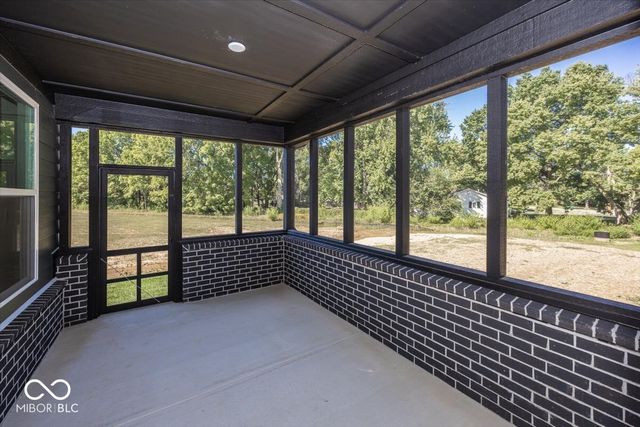 1960 Delp Court, Avon, IN 46123