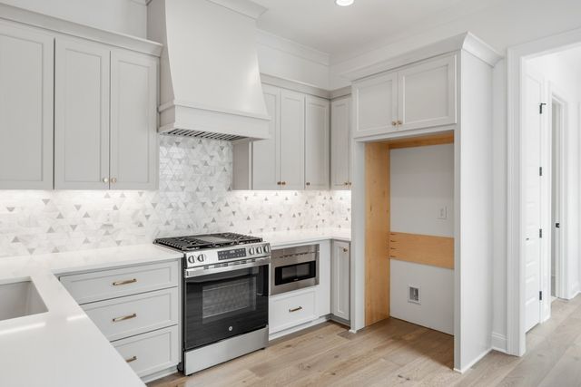 3144 Long Branch Circle, Franklin, TN 37064