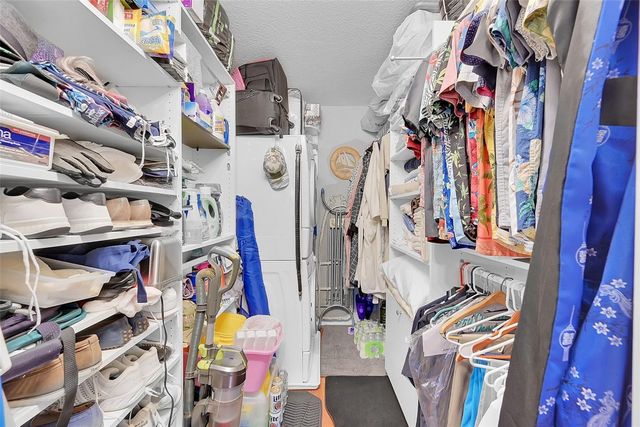 1920 NE 1st Terrace 212H, Wilton Manors, FL 33305