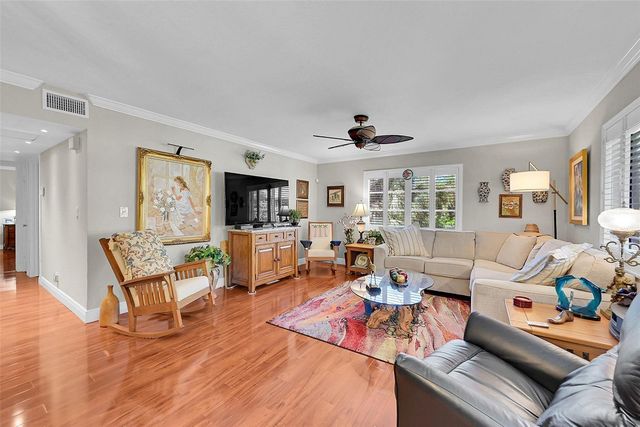 1920 NE 1st Terrace 212H, Wilton Manors, FL 33305