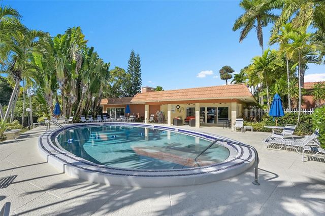 1920 NE 1st Terrace 212H, Wilton Manors, FL 33305