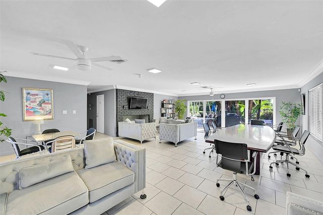 1920 NE 1st Terrace 212H, Wilton Manors, FL 33305