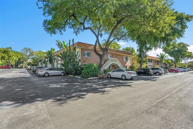 1920 NE 1st Terrace 212H, Wilton Manors, FL 33305