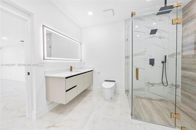 4140 SW 108th Ave, Miami, FL 33165