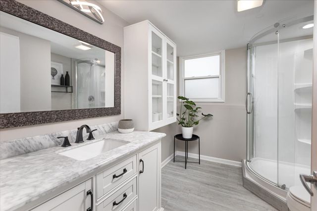5 Redstart Road, Naperville, IL 60565