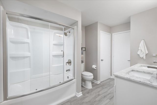 5 Redstart Road, Naperville, IL 60565