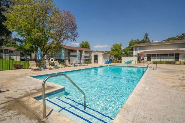 26200 Redlands, Redlands, CA 92373