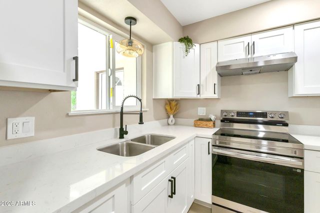 6029 E BILLINGS Street, Mesa, AZ 85205
