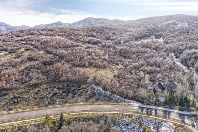 4031 Mountain Oaks Dr Unit 308, Bountiful, UT 84010