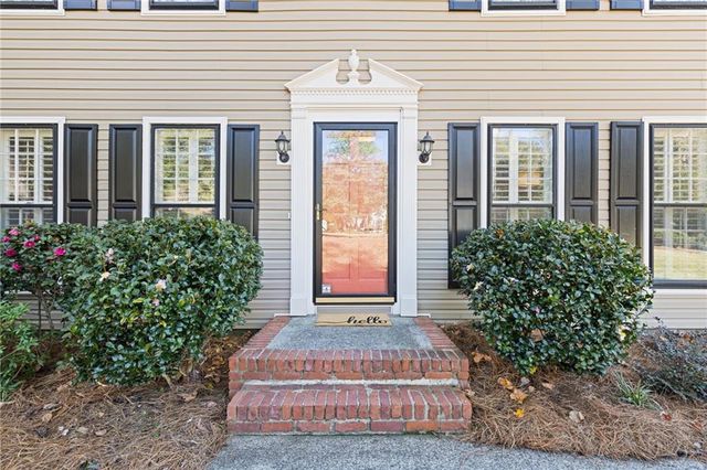 2406 Emory Lane NE, Marietta, GA 30068