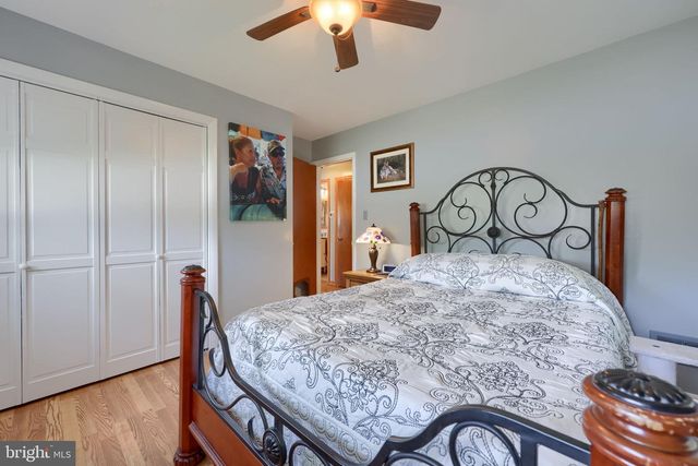 17 S ELM ST, Lititz, PA 17543