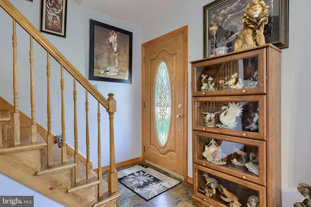 17 S ELM ST, Lititz, PA 17543