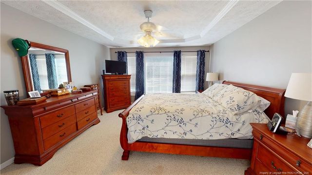 5710 Bridle Ridge Lane, Wade, NC 28395