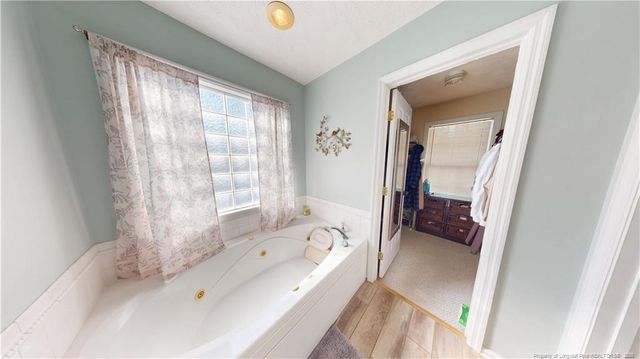 5710 Bridle Ridge Lane, Wade, NC 28395