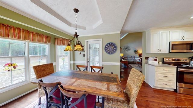 5710 Bridle Ridge Lane, Wade, NC 28395