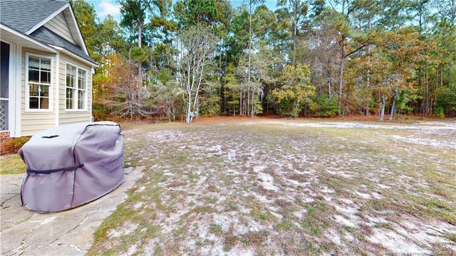 5710 Bridle Ridge Lane, Wade, NC 28395