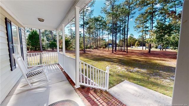 5710 Bridle Ridge Lane, Wade, NC 28395