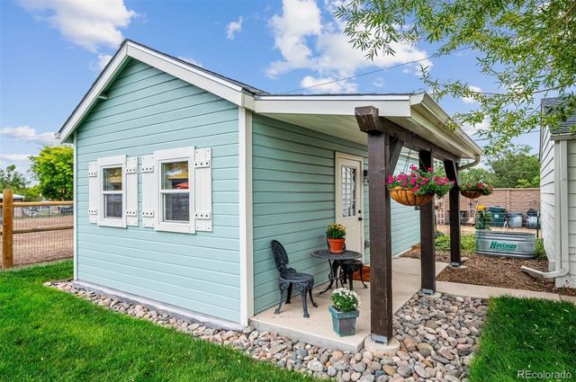 9555 W 6th Avenue, Lakewood, CO 80215