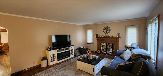 1236 Robbins Avenue, Niles, OH 44446