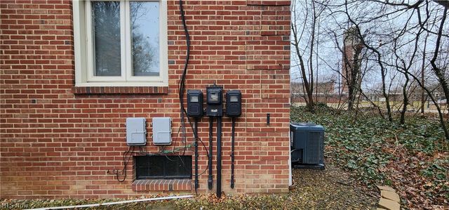 1236 Robbins Avenue, Niles, OH 44446