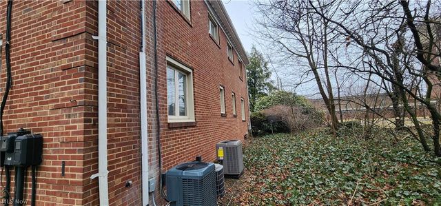 1236 Robbins Avenue, Niles, OH 44446