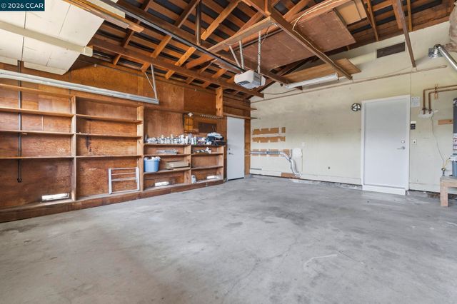 1748 Elmhurst Ln, Concord, CA 94521