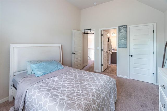 29 Bay Crest Court, Loganville, GA 30052