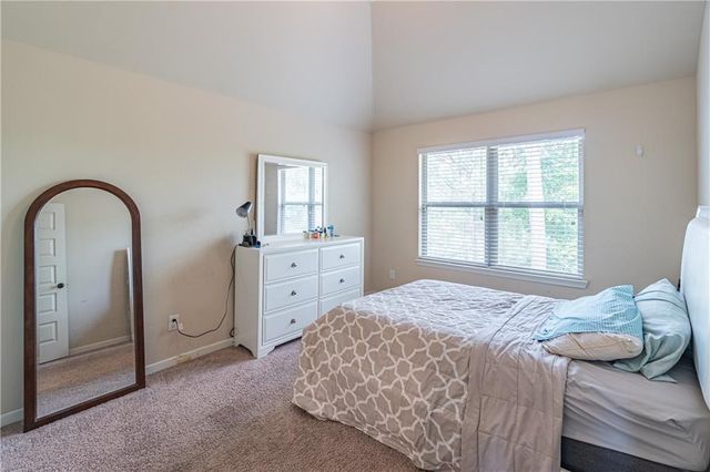29 Bay Crest Court, Loganville, GA 30052
