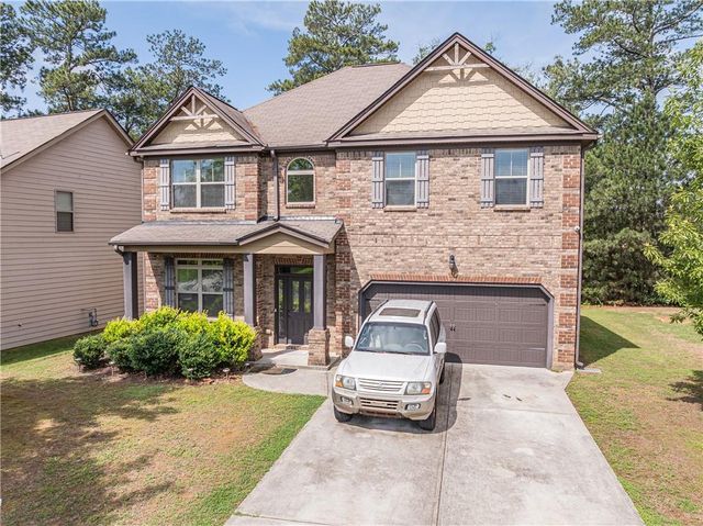 29 Bay Crest Court, Loganville, GA 30052