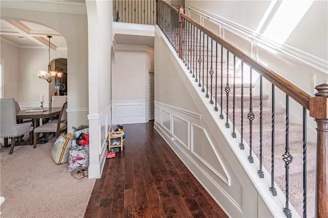 29 Bay Crest Court, Loganville, GA 30052