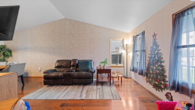 2327 N Rhode Island, Kennewick, WA 99336