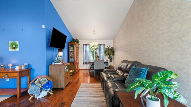 2327 N Rhode Island, Kennewick, WA 99336