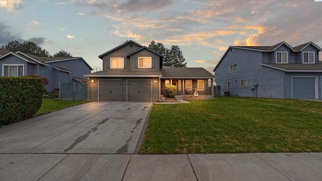 2327 N Rhode Island, Kennewick, WA 99336