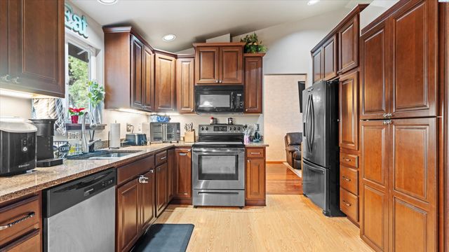 2327 N Rhode Island, Kennewick, WA 99336