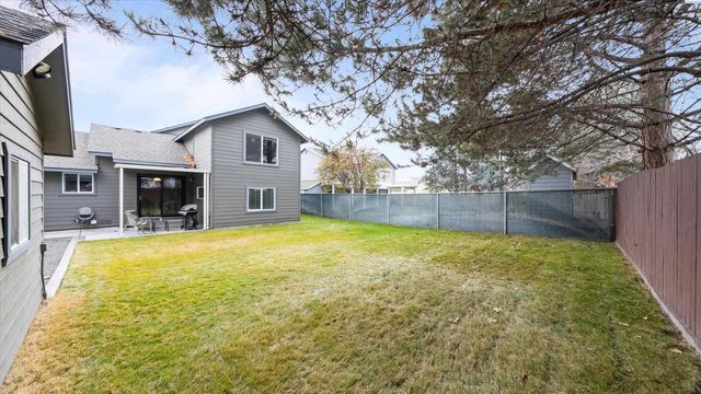 2327 N Rhode Island, Kennewick, WA 99336