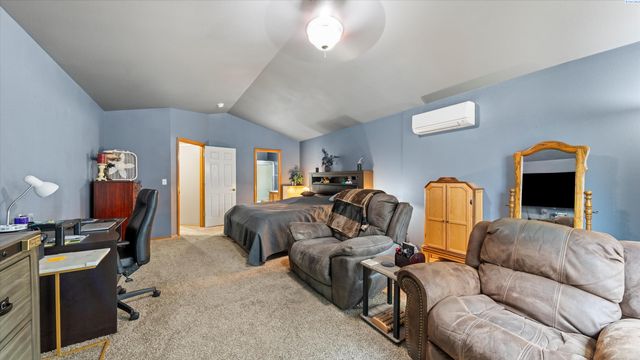 2327 N Rhode Island, Kennewick, WA 99336