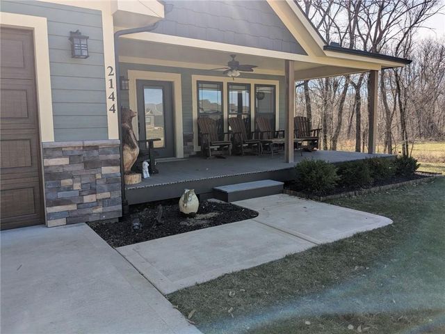 2144 Crooked Creek Drive, Kearney, MO 64060