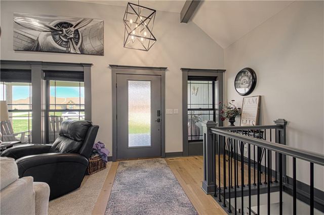 2144 Crooked Creek Drive, Kearney, MO 64060