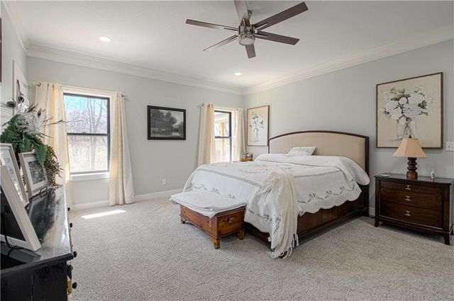 2144 Crooked Creek Drive, Kearney, MO 64060