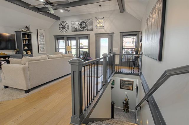 2144 Crooked Creek Drive, Kearney, MO 64060