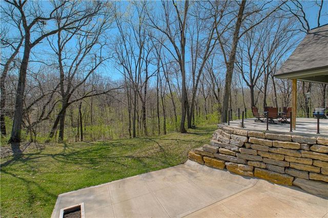 2144 Crooked Creek Drive, Kearney, MO 64060
