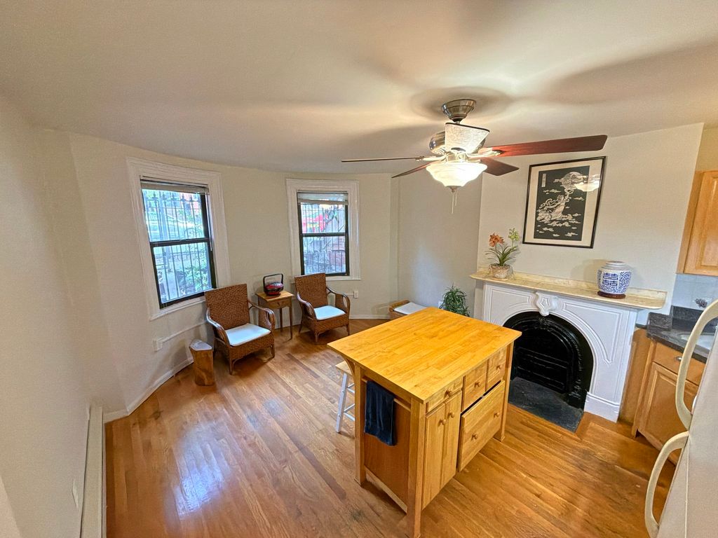 81 E Brookline St 1, Boston, MA 02118